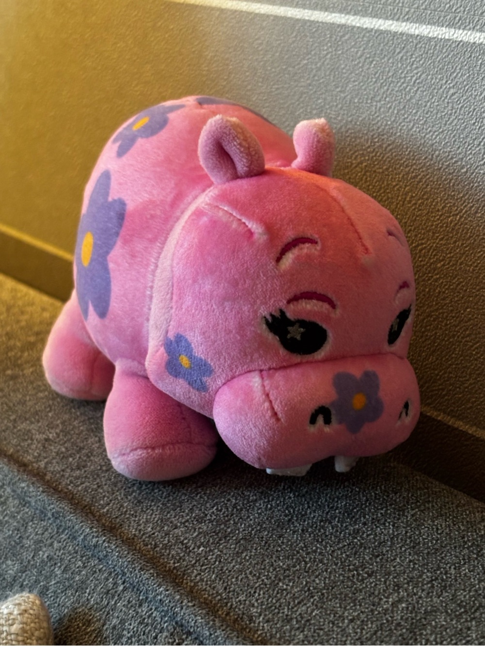 Disney - it’s a small world Hippo Wishable